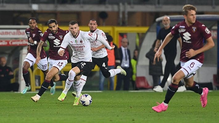 ROSSONERI SLIP TO DEFEAT AWAY AT TORINO