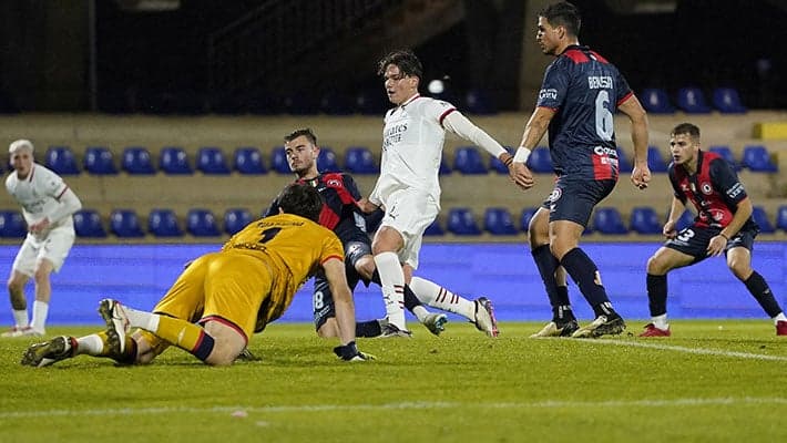 STALMACH DENIES CAMPOBASSO: 1-1 MILAN FUTURO