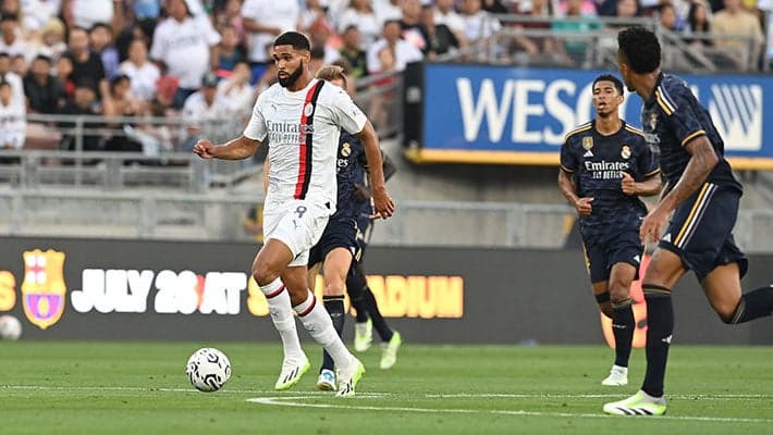 DEFEAT IN FIRST FRIENDLY IN PASADENA